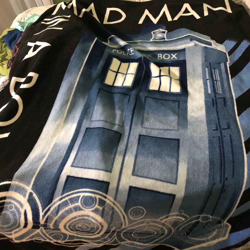 Dr. Who throw blanket